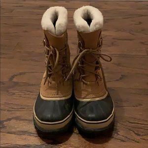 Sorel Women's Caribou NL1005 Boot, Size 6